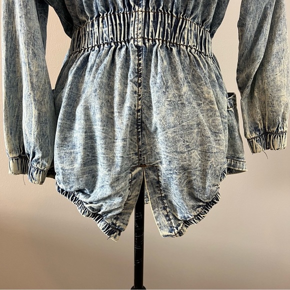 Vibrant M.i.u Hooded Acid Wash Denim Lightweight Jacket - Picture 9 of 13